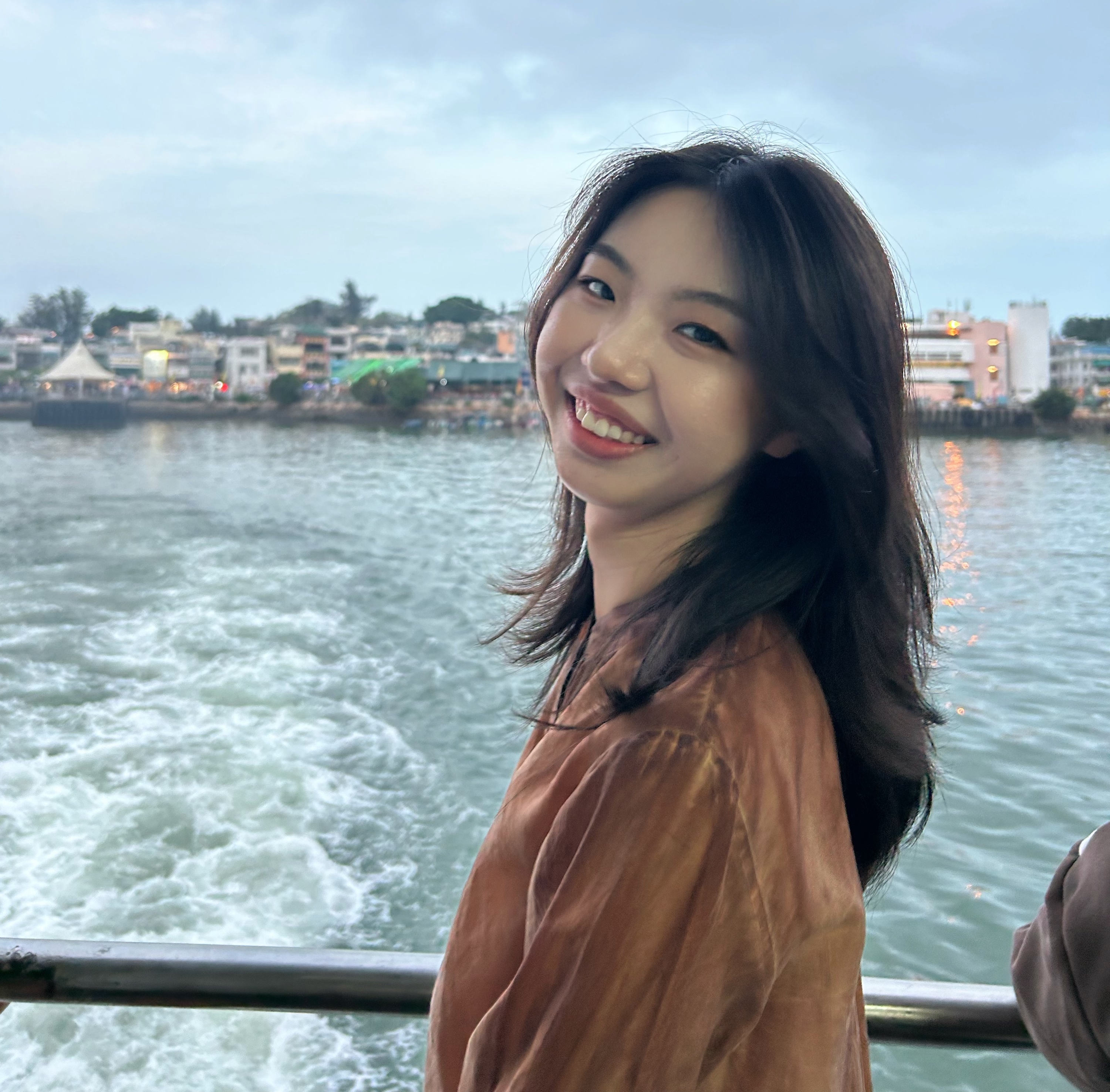 Chuxue Cao (曹楚雪)